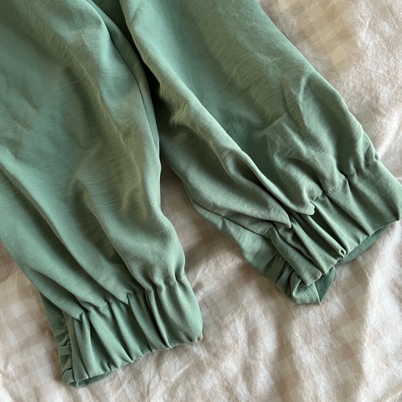 Zara green asymmetrical jumpsuit - Picture 7 of 7